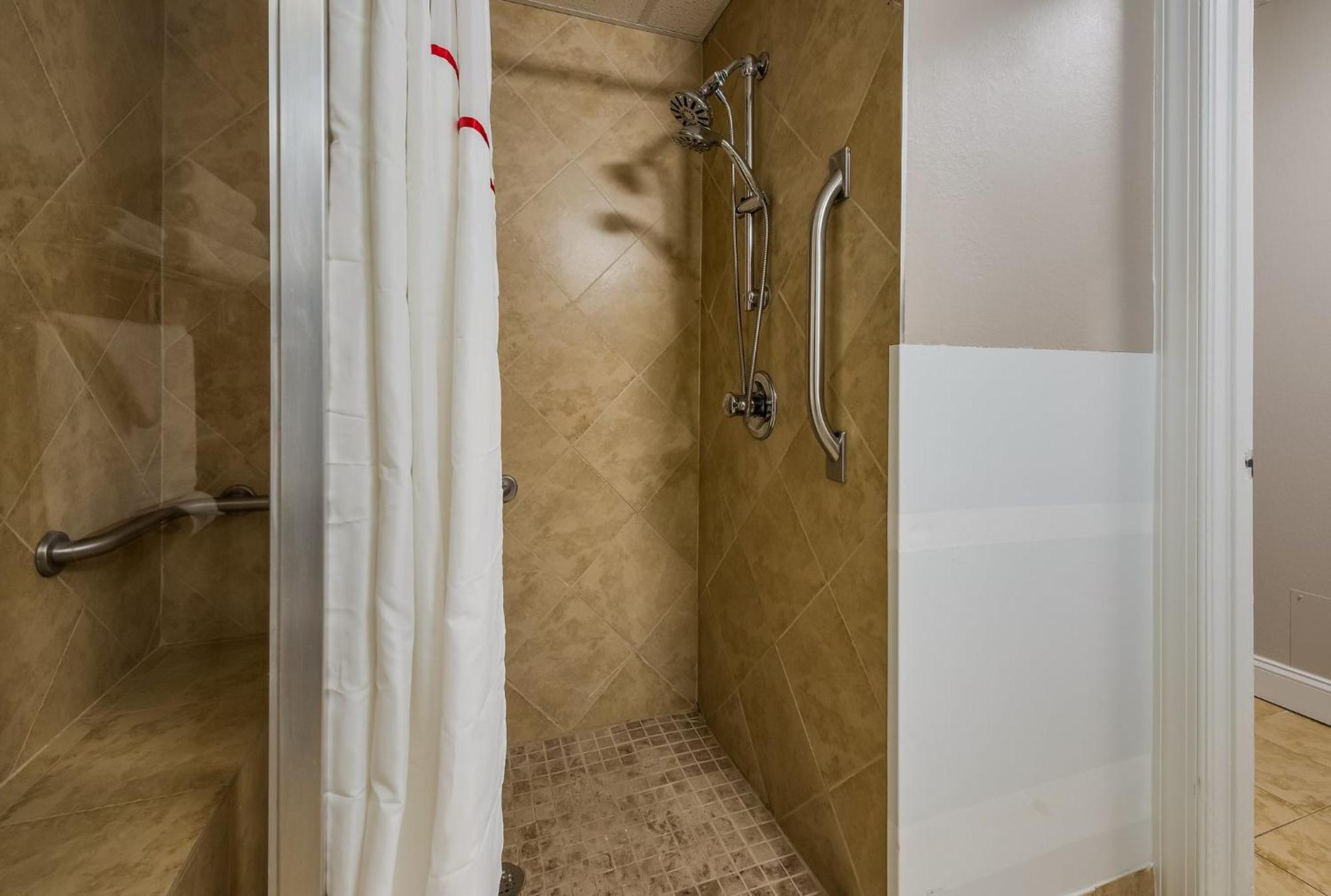 Red Roof Inn & Suites Vineland - Buena Екстер'єр фото